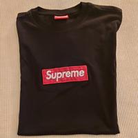 Supreme t- shirt