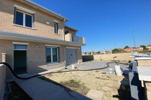 Villa di 187 m² con 5 locali e box auto a Copparo