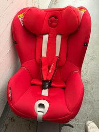 Cybex sirona M1 con base  isofix inclusa