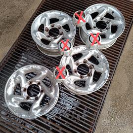 5 cerchi galloper L200 jj6X15 NON
SPEDISCO