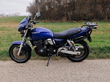 SUZUKI 750 Inazuma 2001 perfetta