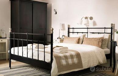 Letto matrimoniale Ikea Svelvik