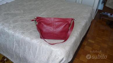 Borsa rossa in pelle