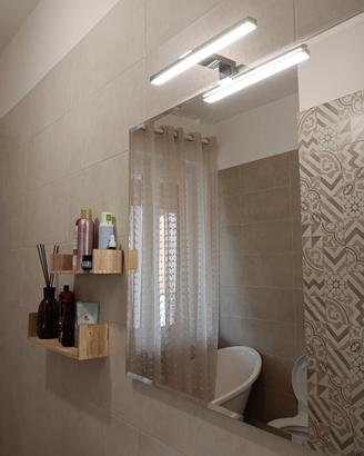 specchio da bagno  con luce a led centrale