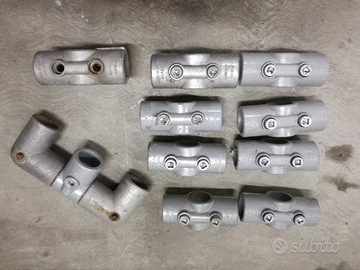 10 Giunti per tubi rotondi a 4 vie