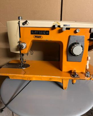 Macchina da cucire elettrica Pfaff