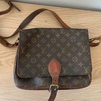 Borsa Louis  Vuitton  Cartouchière gm