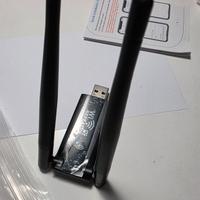 Ripetitore Wi-Fi USB 300 Mbps con doppia antenna –