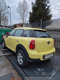 MINI Countryman DEL 2013 PER RICAMBI
