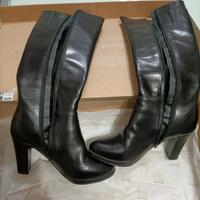 Stivaletti Donna Bata 36