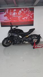 DUCATI DIAVEL V4 – PARI AL NUOVO – SOLO 48 KM