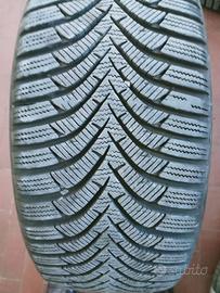 Gomme invernali Hankook 225/45 R17