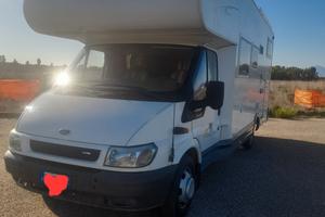 Camper mansardato Ford Transit Chausson