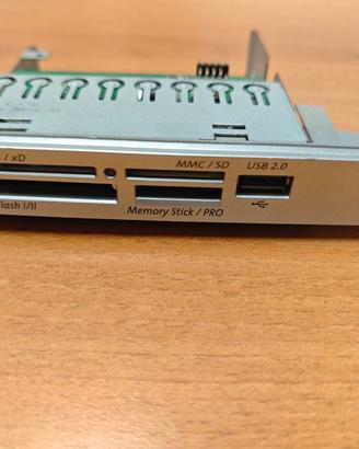 Card reader per Desktop