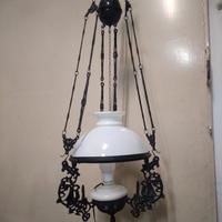 LAMPADARIO VINTAGE IN METALLO E OPALINA