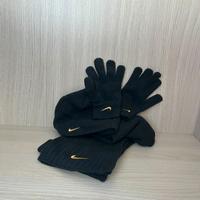 Nike Gold Y2K Vintage | Sciarpa + Guanti +Cappello