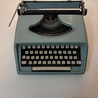 Macchina da scrivere manuale