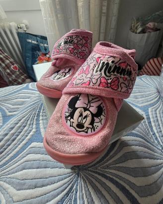 pantofole minni