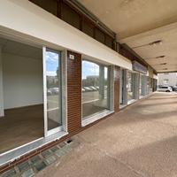 Carbonia posizione centralissim affitta e vende