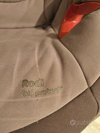 seggiolino auto bebè confort 