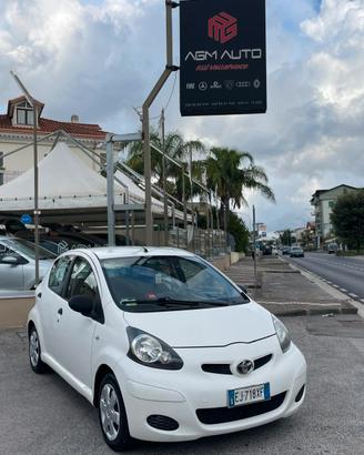 Toyota Aygo 1.0 12V VVT-i 5 porte Deep Ocean Conne