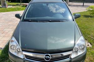 Opel astra 2008