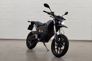 Zero FXS 2021 ELETTRICA - livrea nera