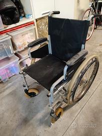 Sedia a rotelle Mediland