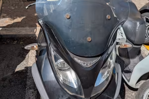 Piaggio MP3 300 LT