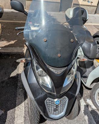 Piaggio MP3 300 LT