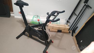 Spin Bike Domyos 100 volano 12kg