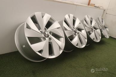 Cerchi in lega Volkswagen Golf T-Roc 17 ORIGINALI