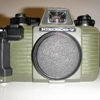 Fotocamera subacquea Nikonos 5 obiettivi 20 e 28