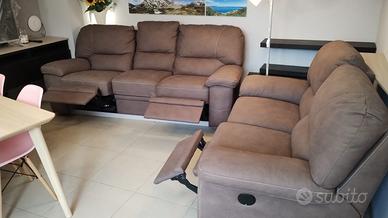 Coppia divani (meccanismo recliner motorizzato)