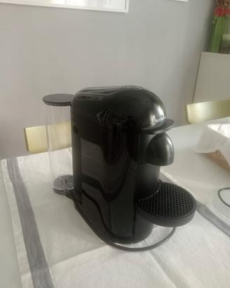 Macchina Nespresso Krups Vertuo Plus+ portacapsule
