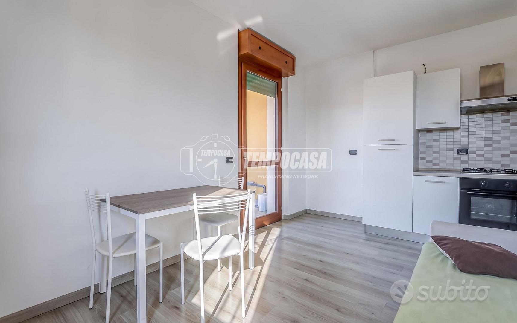 Apartment in Cardano al Campo, Cuoricino - Vista 5