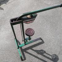 Tappatrice manuale Mondial