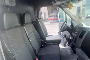 Furgone  con tenda