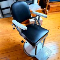 Poltrona da barbiere vintage