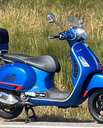 vespa gts 300 super abs colore ipnotico....
