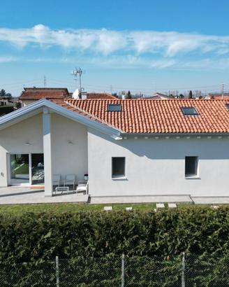 Trivignano ampia villa singola