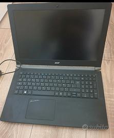 Acer v15 VN7 -592 per ricambi 