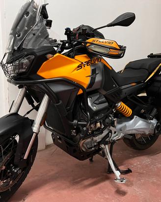 Moto Guzzi Stelvio