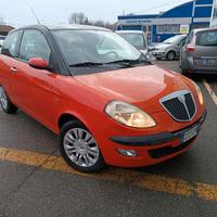 Lancia Ypsilon Momo Design 