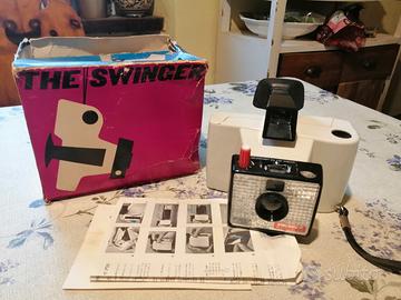 Polaroid Swinger model 20