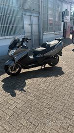 Suzuki Burgman 650