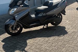 Suzuki Burgman 650