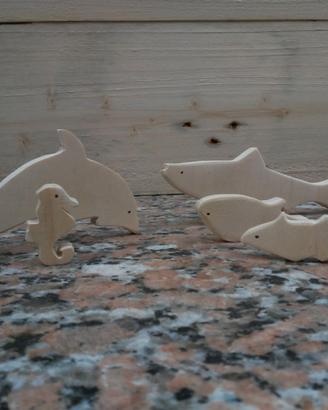 giocattoli pesci in legno naturale