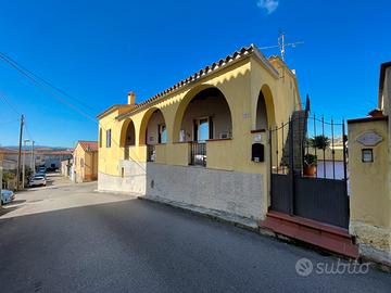Villa indipendente nel centro storico di Arzachena
