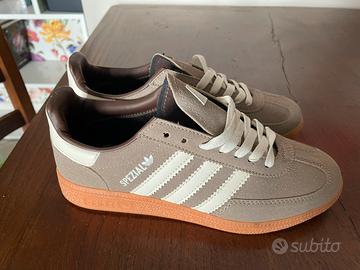 Adidas spezial